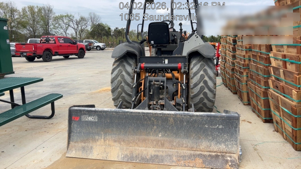 2019 Case 570N EP Canopy, 4WD, GP Front Bucket, Dual Tilt Cylinder, 84" Box Blade w/ Scarifier, Wheel Weights, Beacon