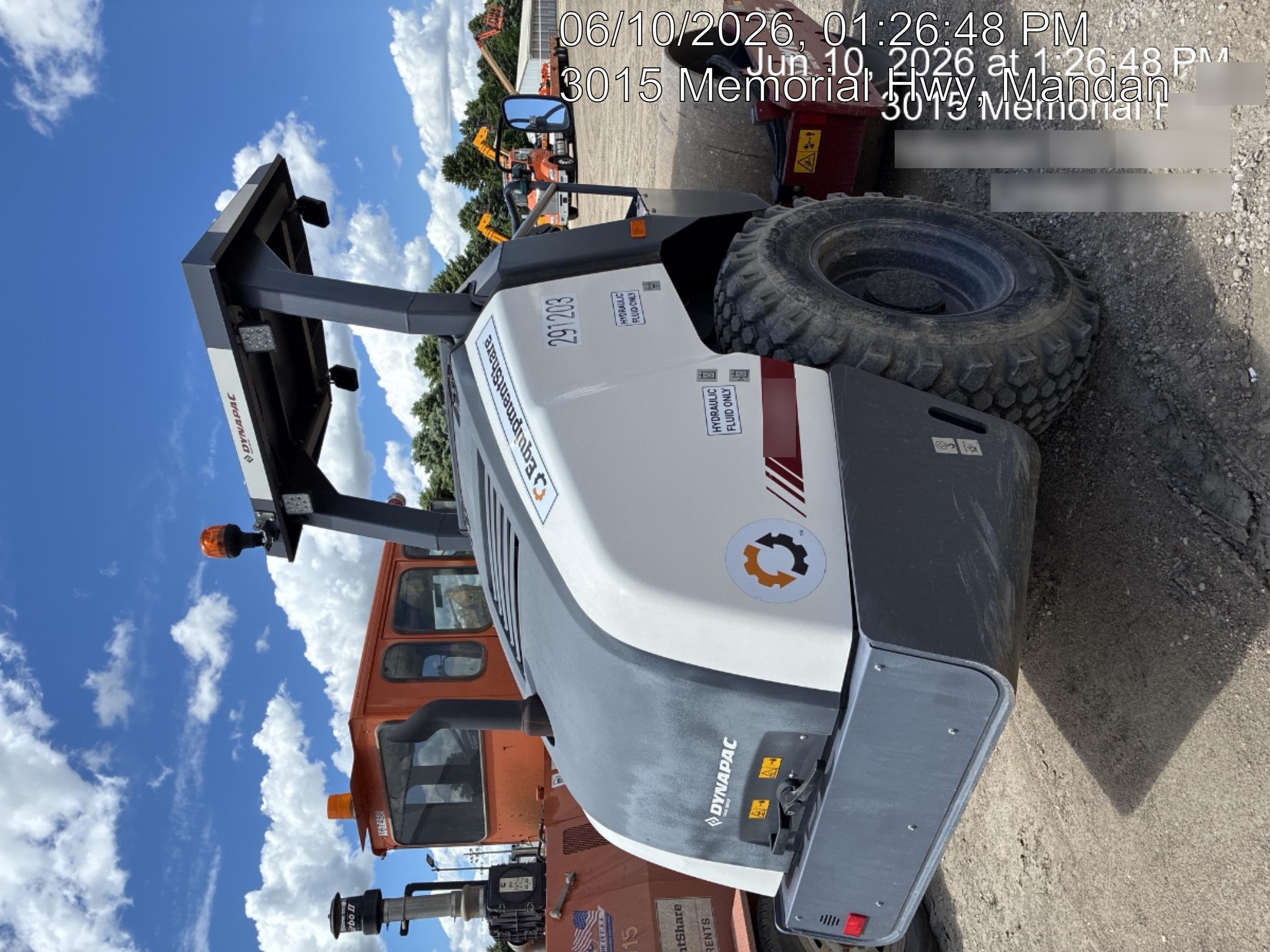 2023 DYNAPAC CA1300D