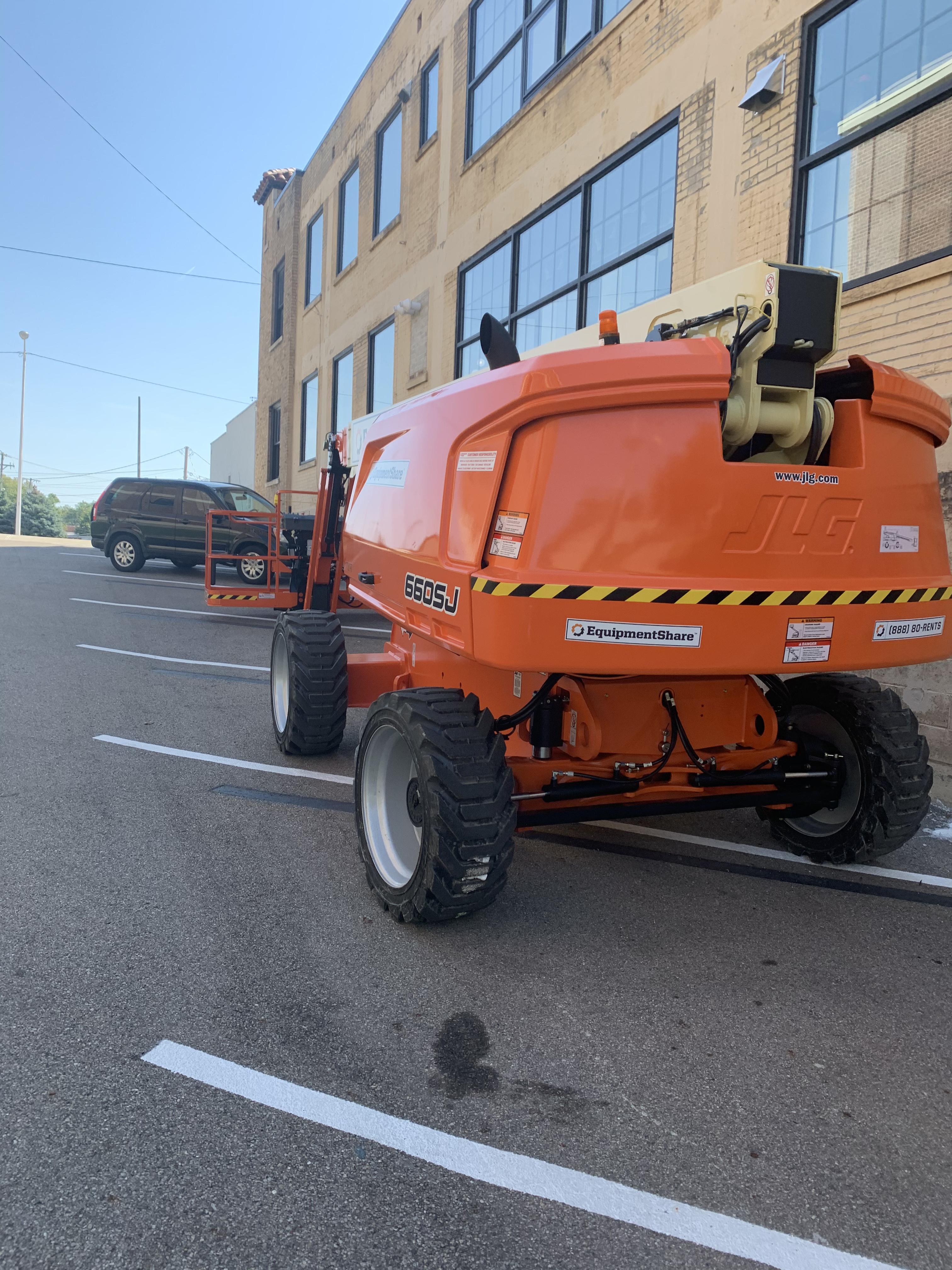 2021 JLG 660SJ