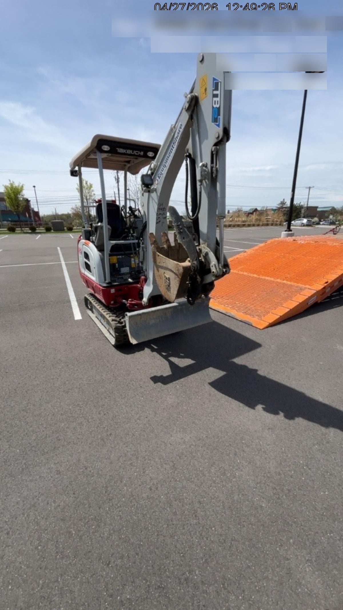 2023 TAKEUCHI TB20e