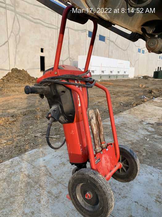 2020 HILTI TE 3000-AVR