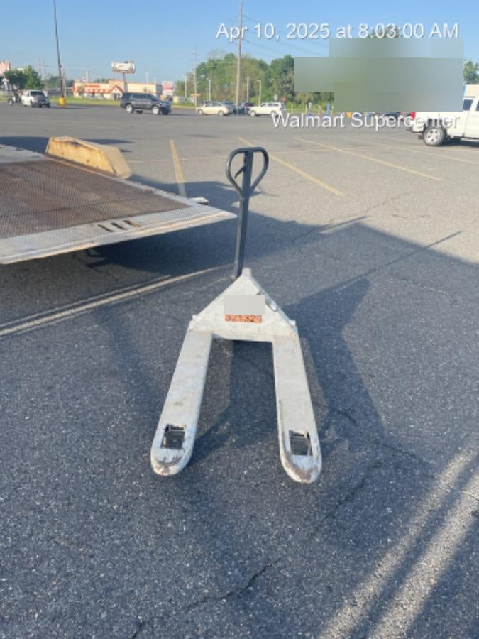 2023 STRONGWAY 4400 lb Pallet Jack