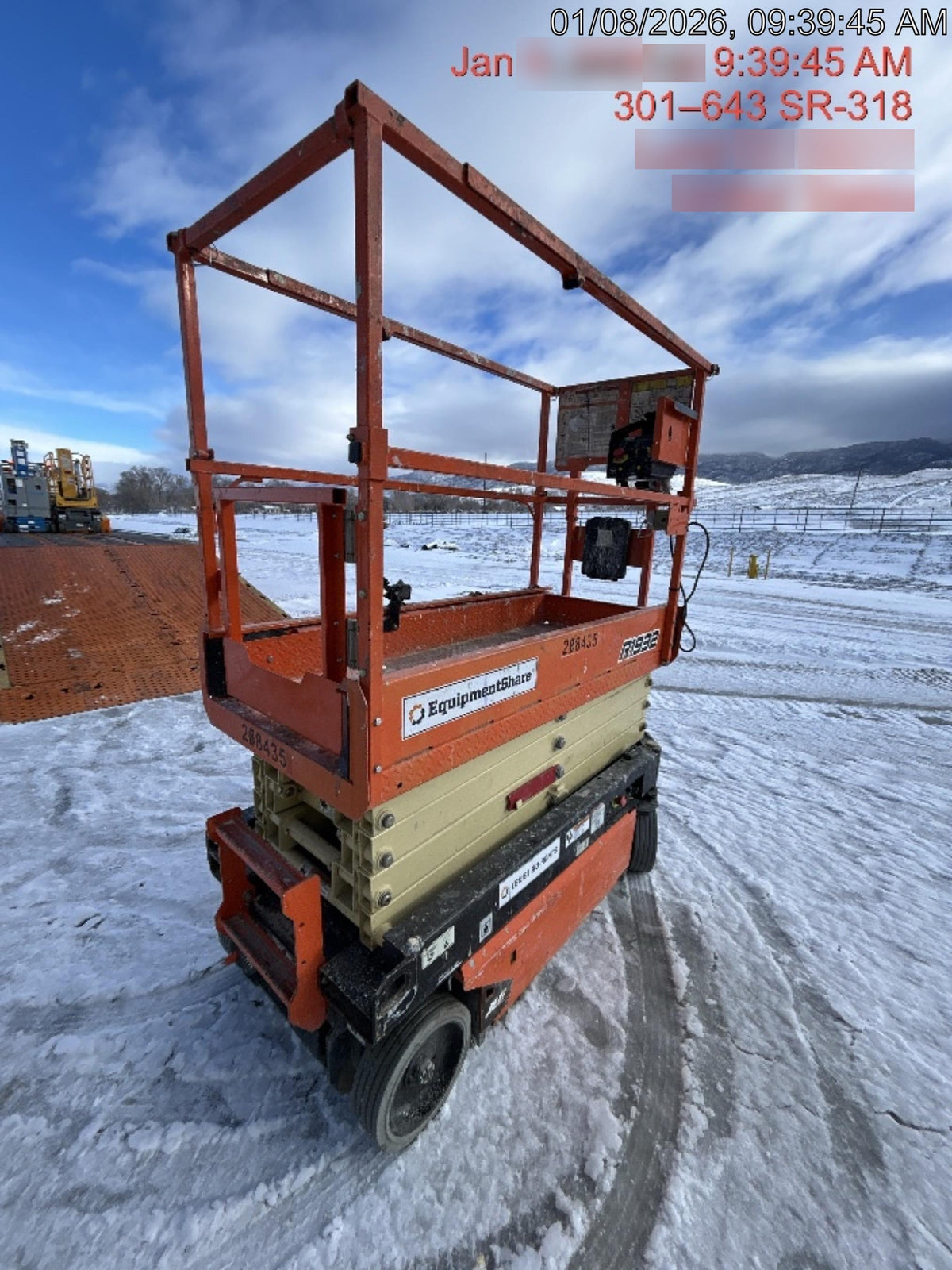 2022 JLG R1932