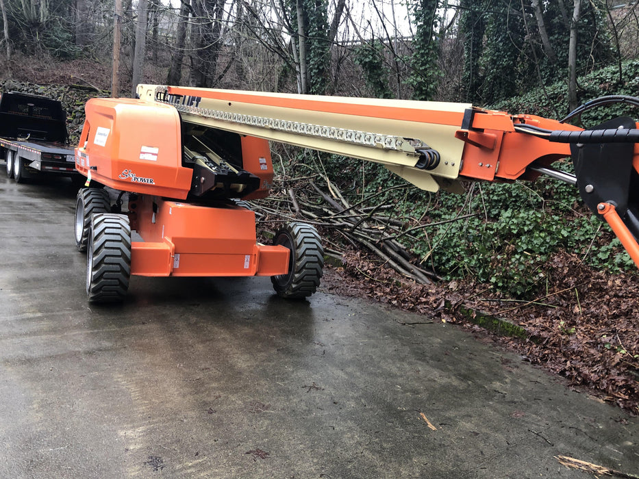 2019 JLG 660SJ