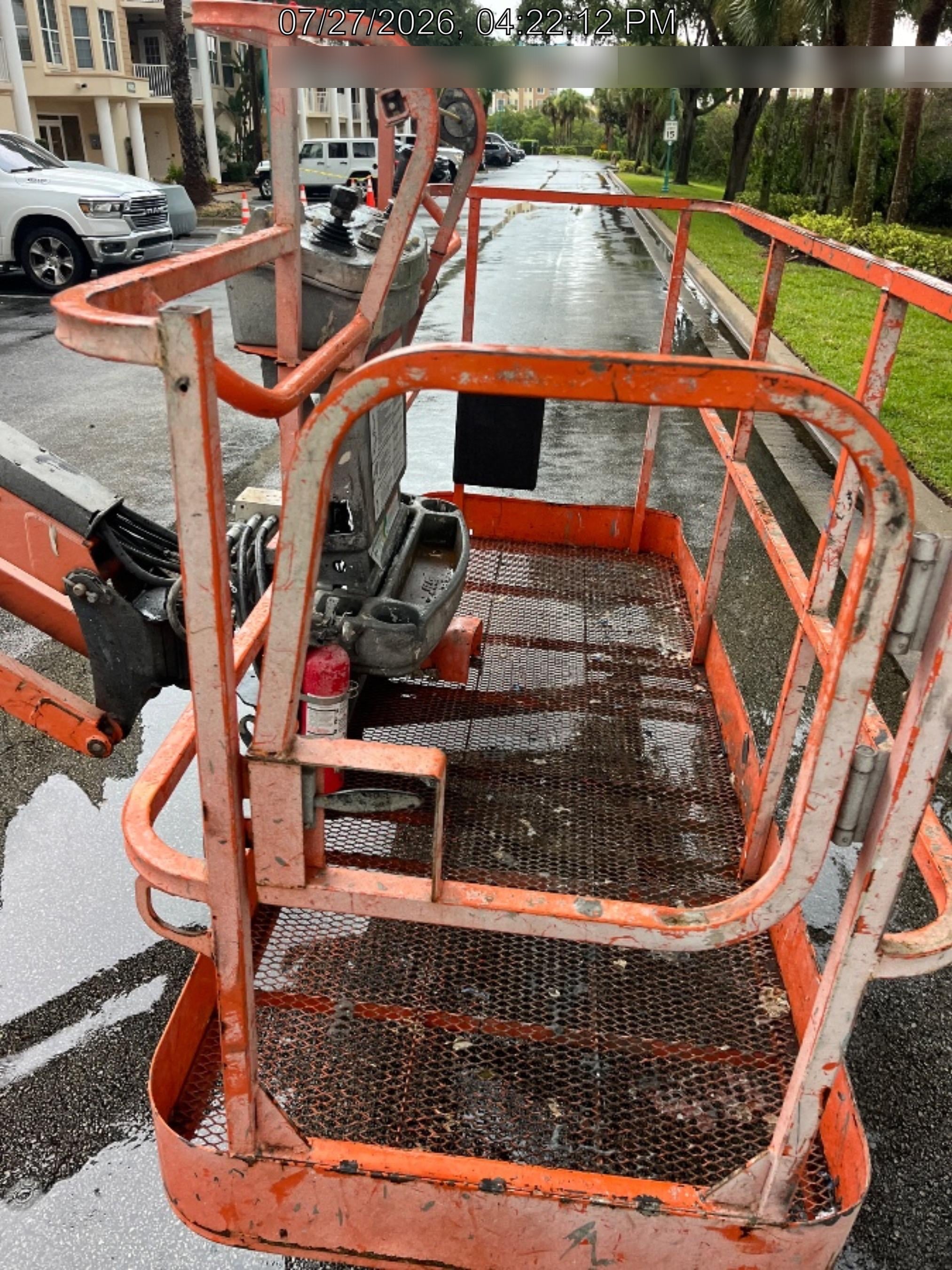 2021 JLG 660SJ