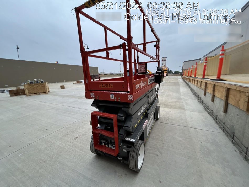 2022 SKYJACK SJ3226