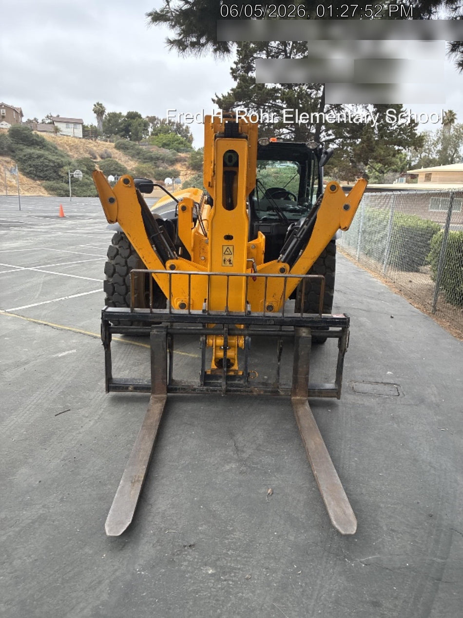 2025 JCB 510-56