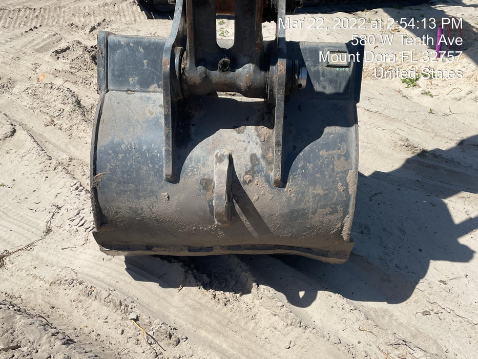 2018 WERK-BRAU 42" HD Bucket - Werk-Brau