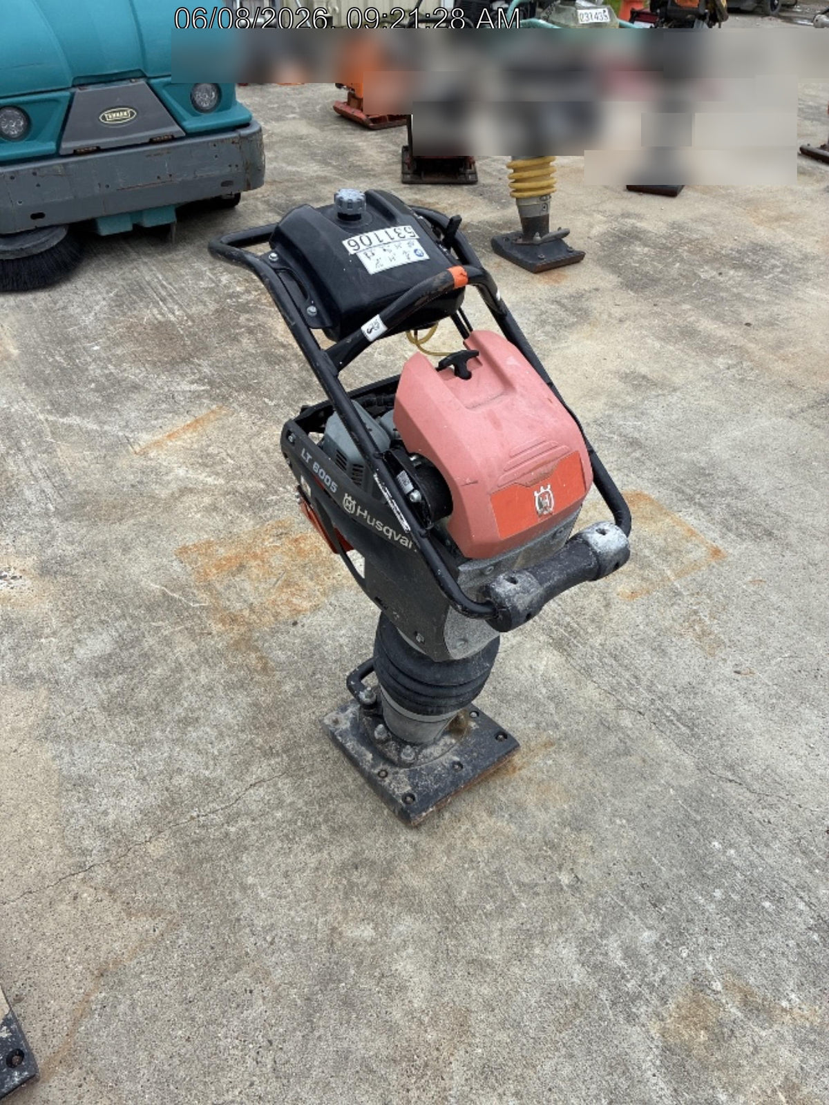 2025 HUSQVARNA LT6005