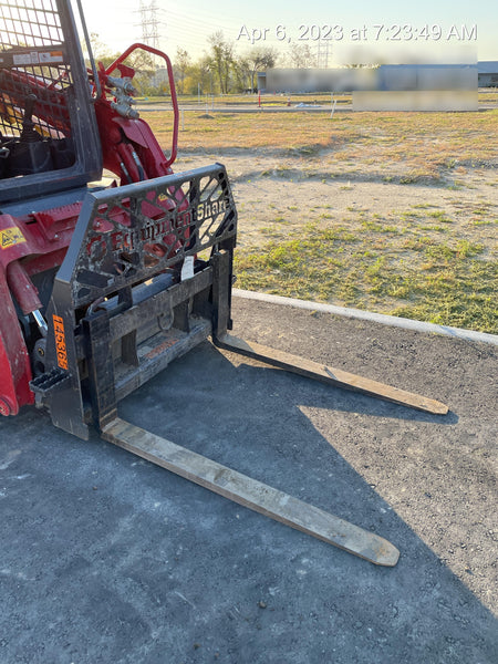 2021 PALADIN 48" Pallet Forks - Paladin