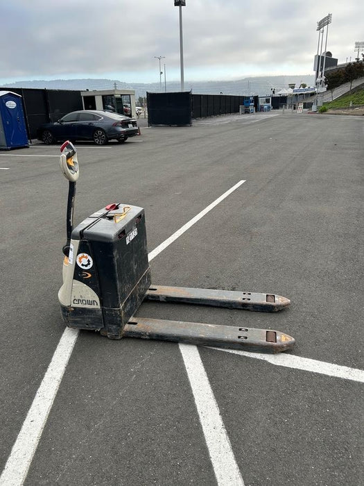 2020 CROWN WP3035-45