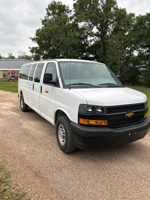2025 CHEVROLET Express Van - Rental