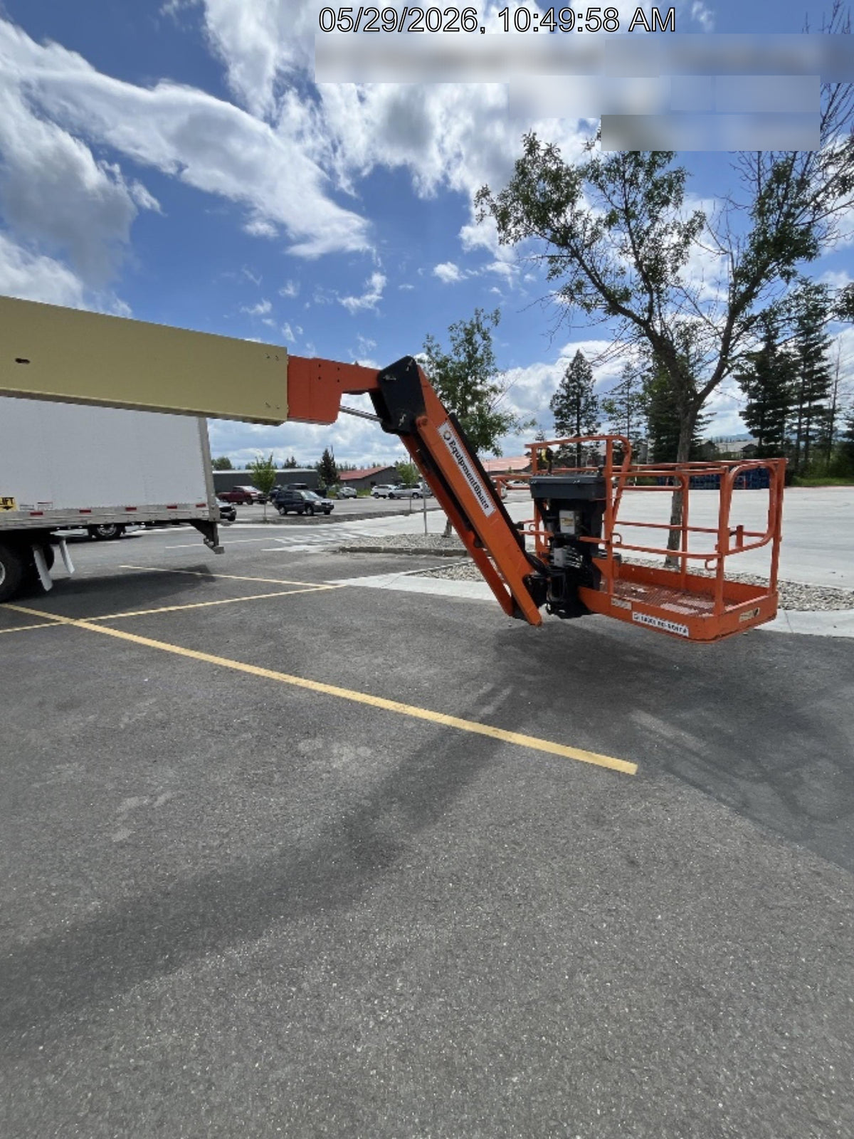 2021 JLG 800AJ