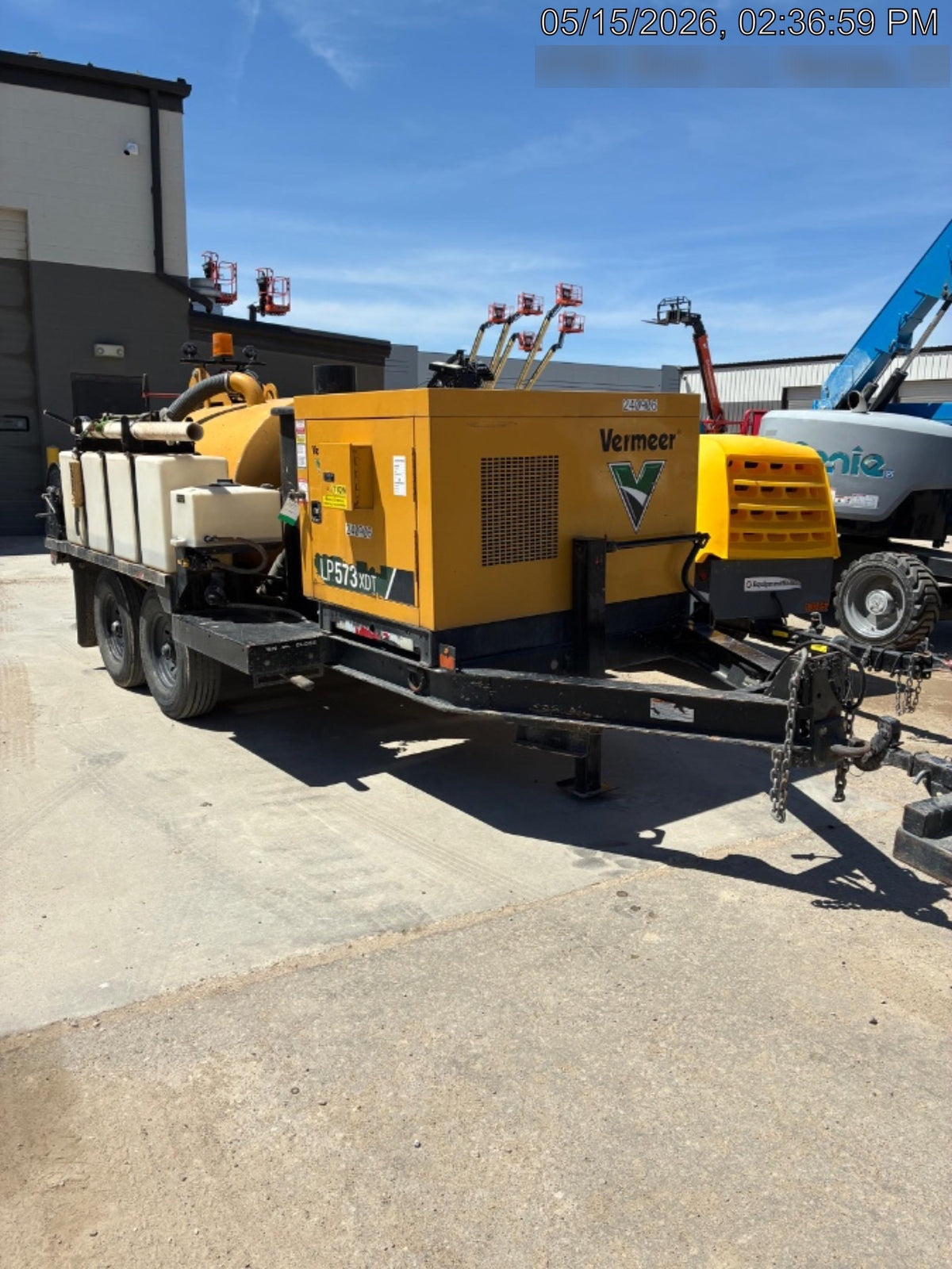 2022 VAC-TRON LP573XDT