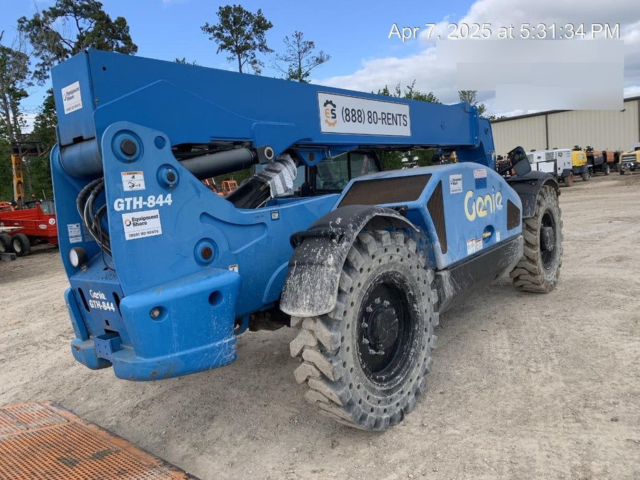 2019 GENIE GTH-844