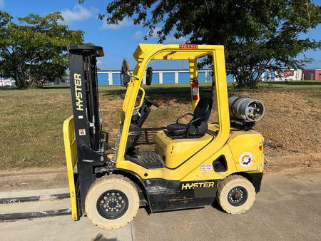 2022 HYSTER H50UT