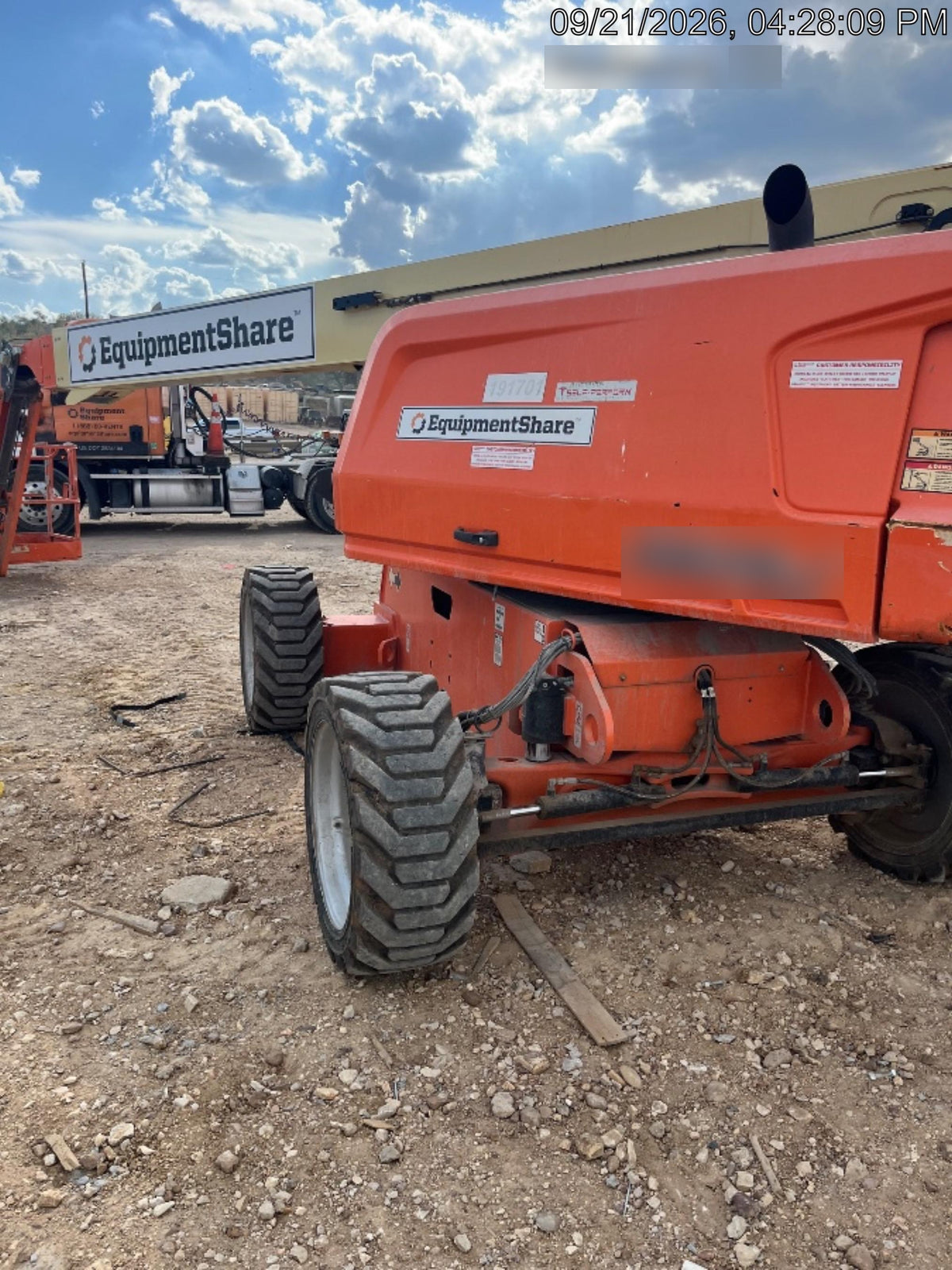2021 JLG 660SJ