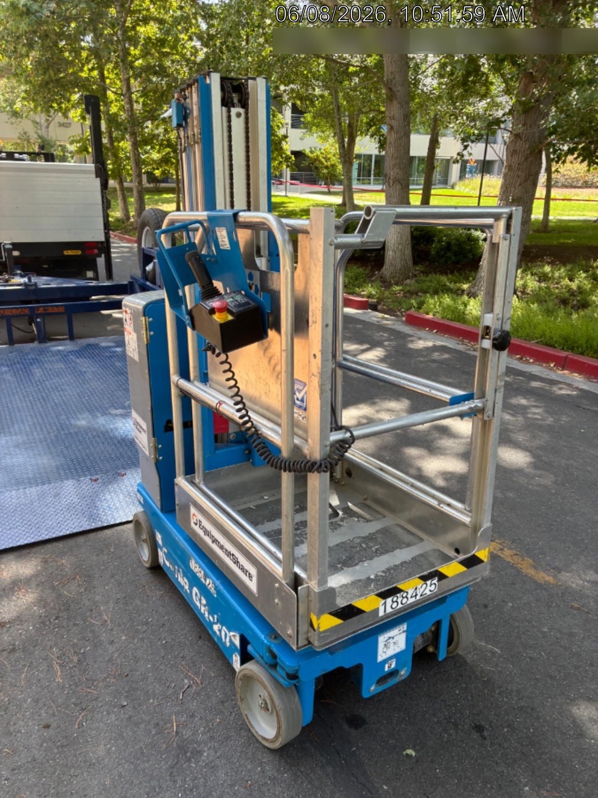 2021 GENIE GR-20