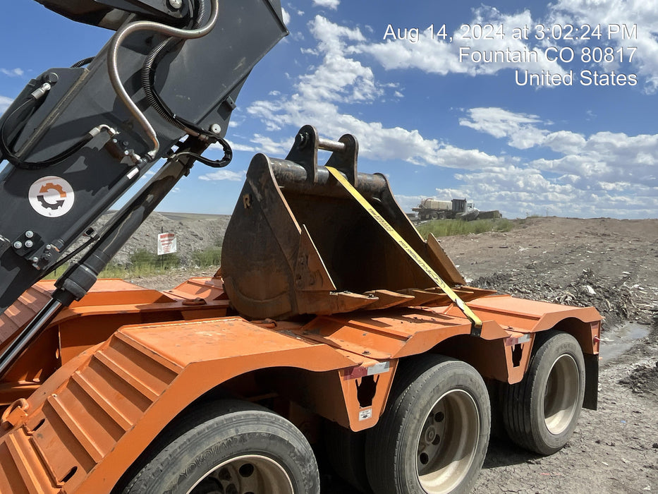 2020 DOOSAN 24" Bucket-Doosan