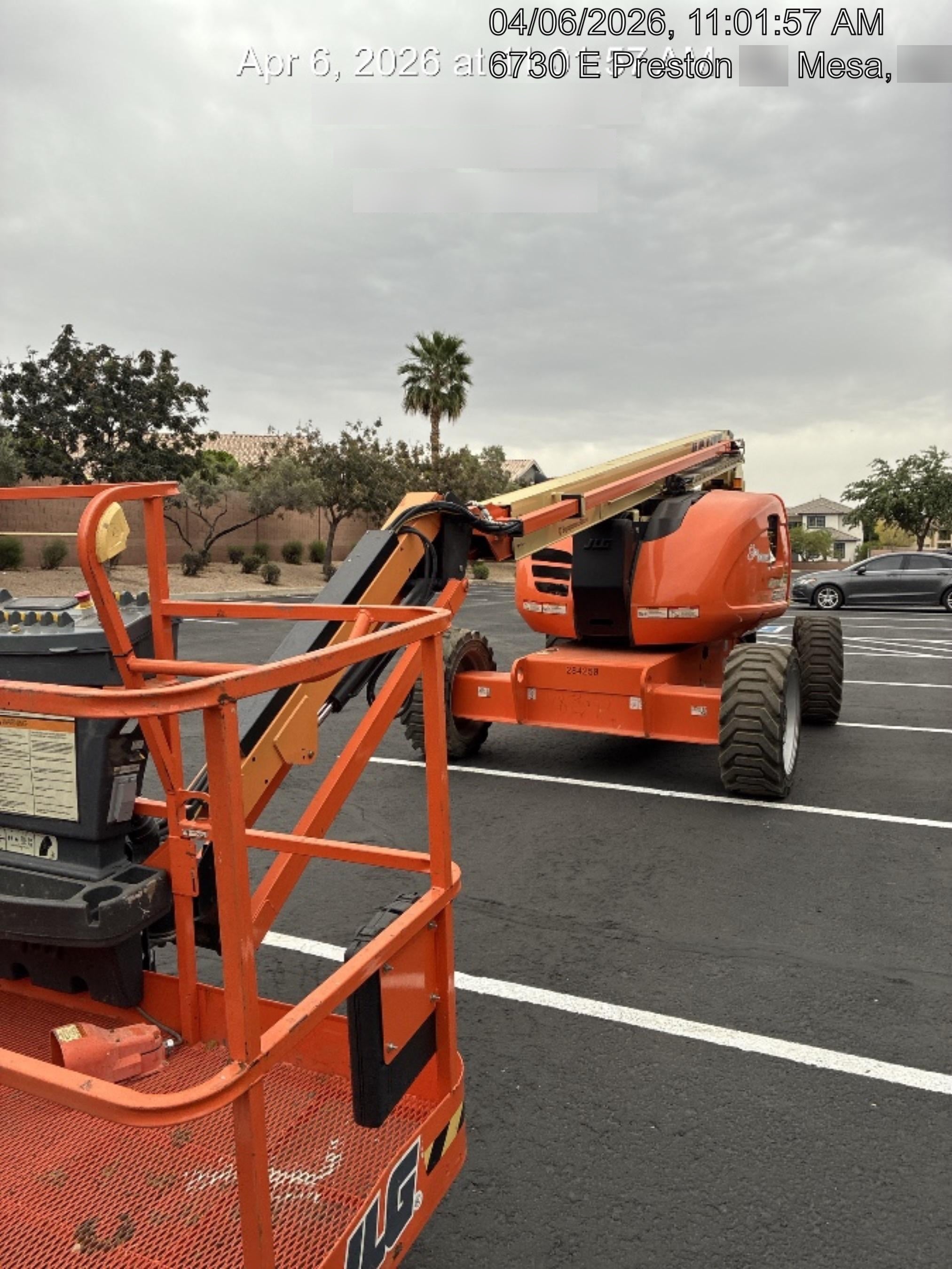 2022 JLG 600AJ