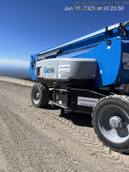 2021 GENIE Z-135/70