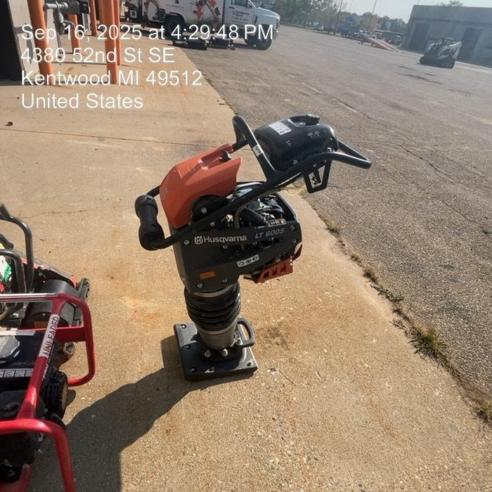 2024 HUSQVARNA LT6005