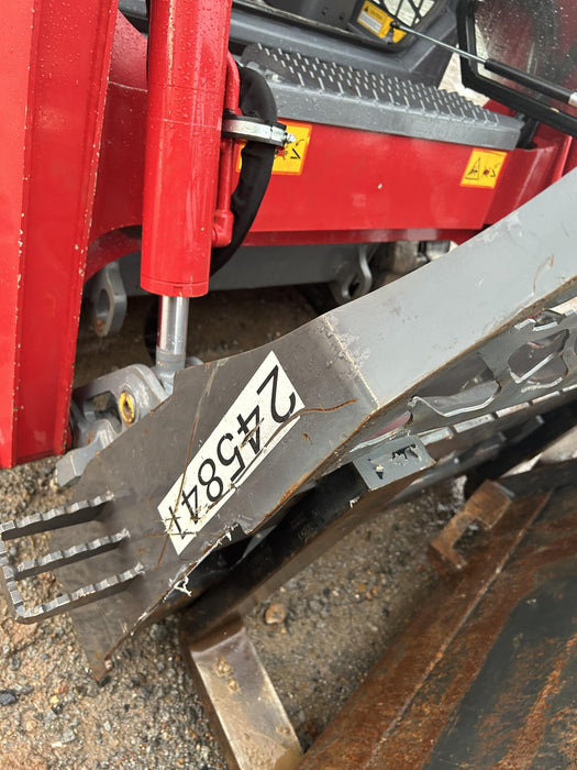 2022 PALADIN 48" Pallet Forks - Paladin