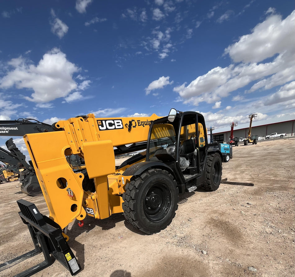 2025 JCB 512-56