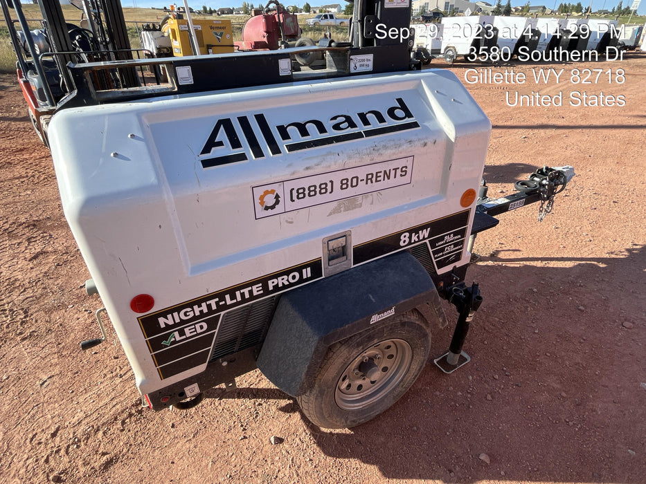 Allmand Bros. Night-Lite Pro II Allmand Night-Lite Pro II Allmand Night-Lite Pro II 8 kW Light Tower w/Kubota Engine, LED Light Package