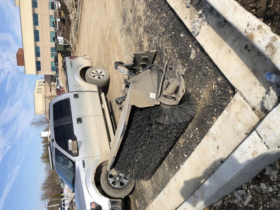 2019 PALADIN Sweepster SB72