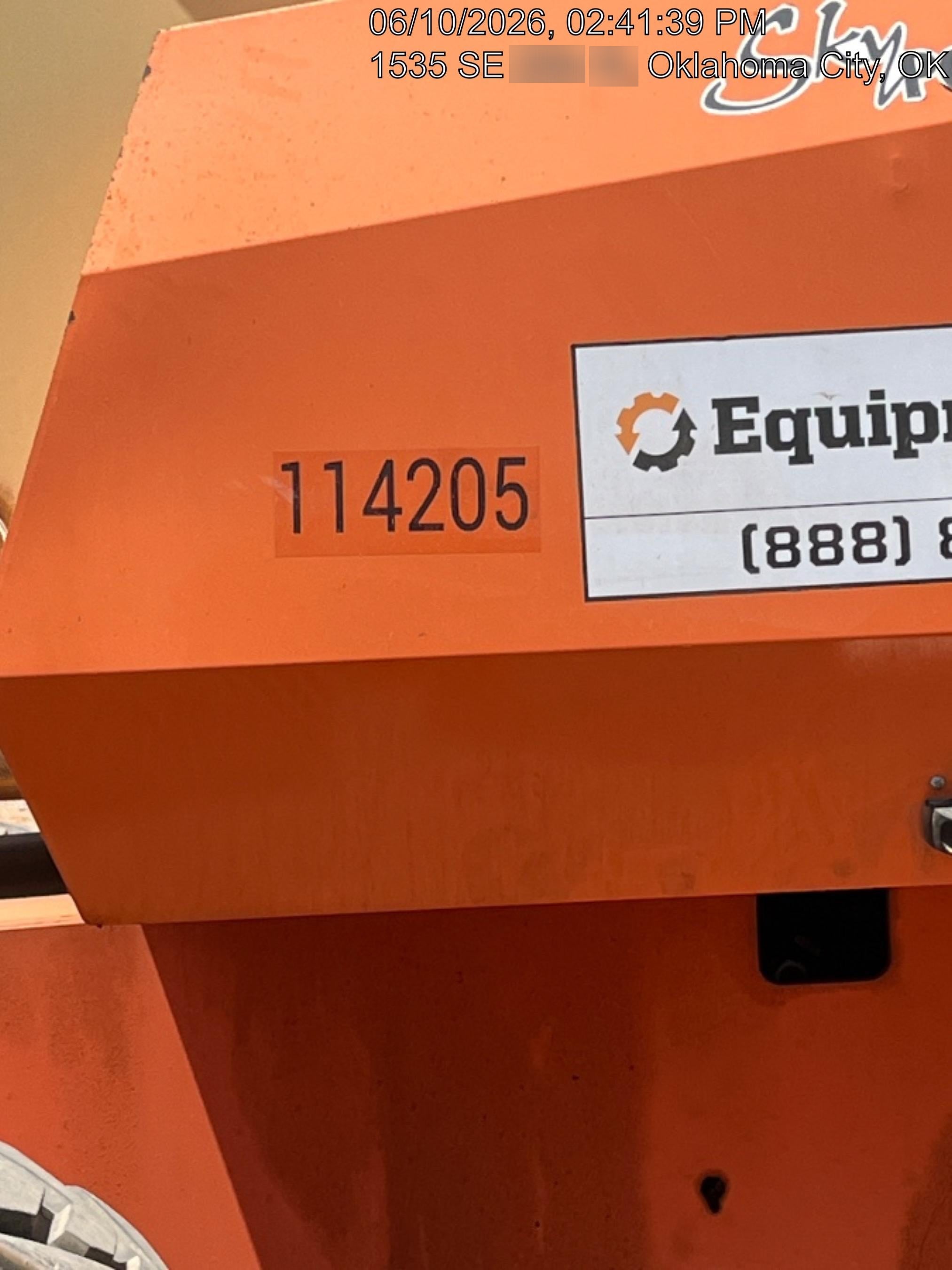 2021 JLG 800AJ