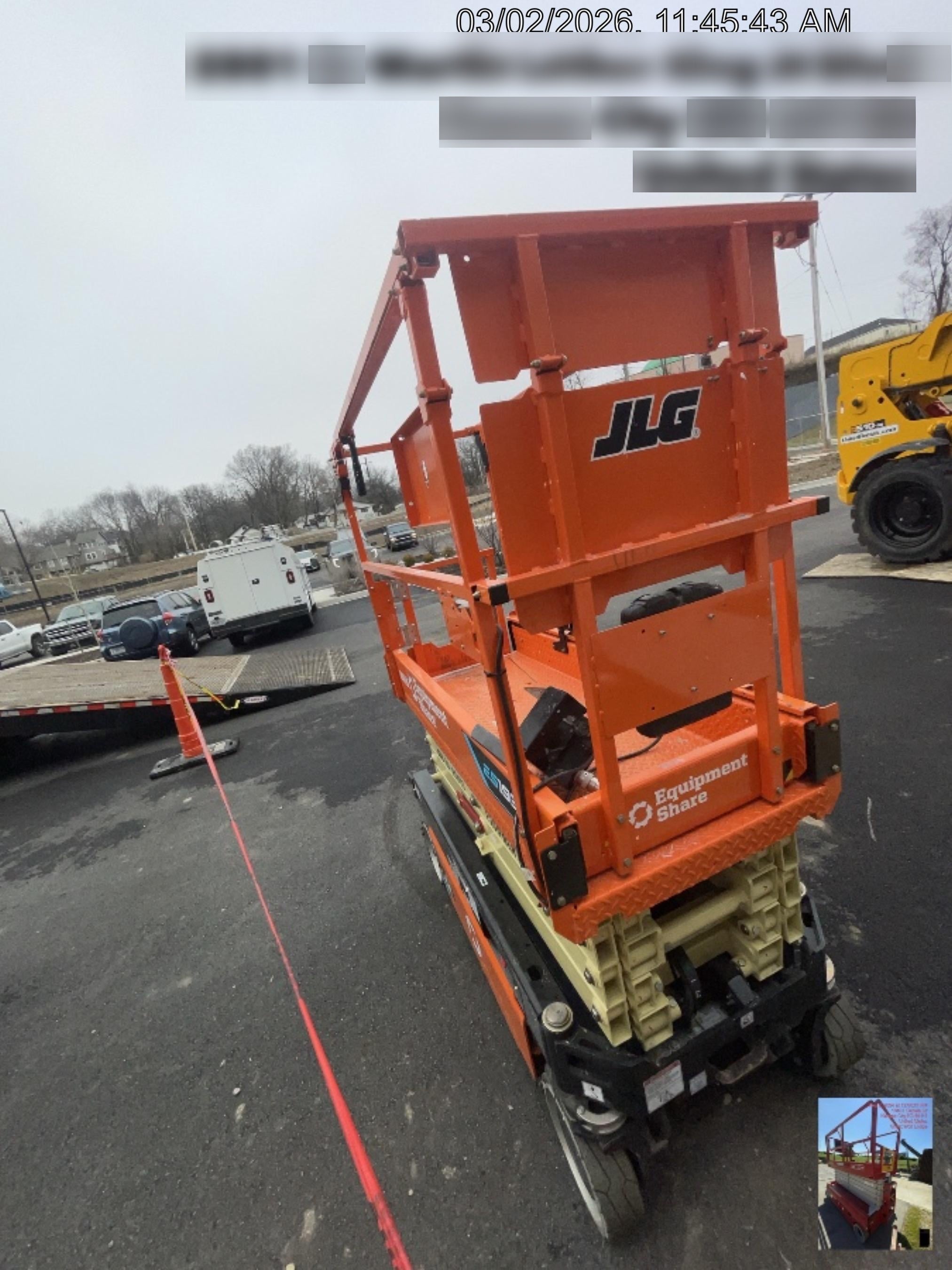 2025 JLG ES1932