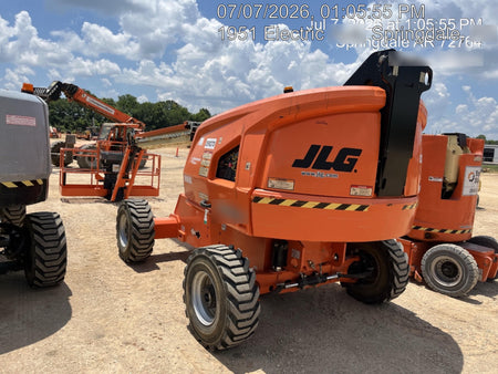 2022 JLG 460SJ