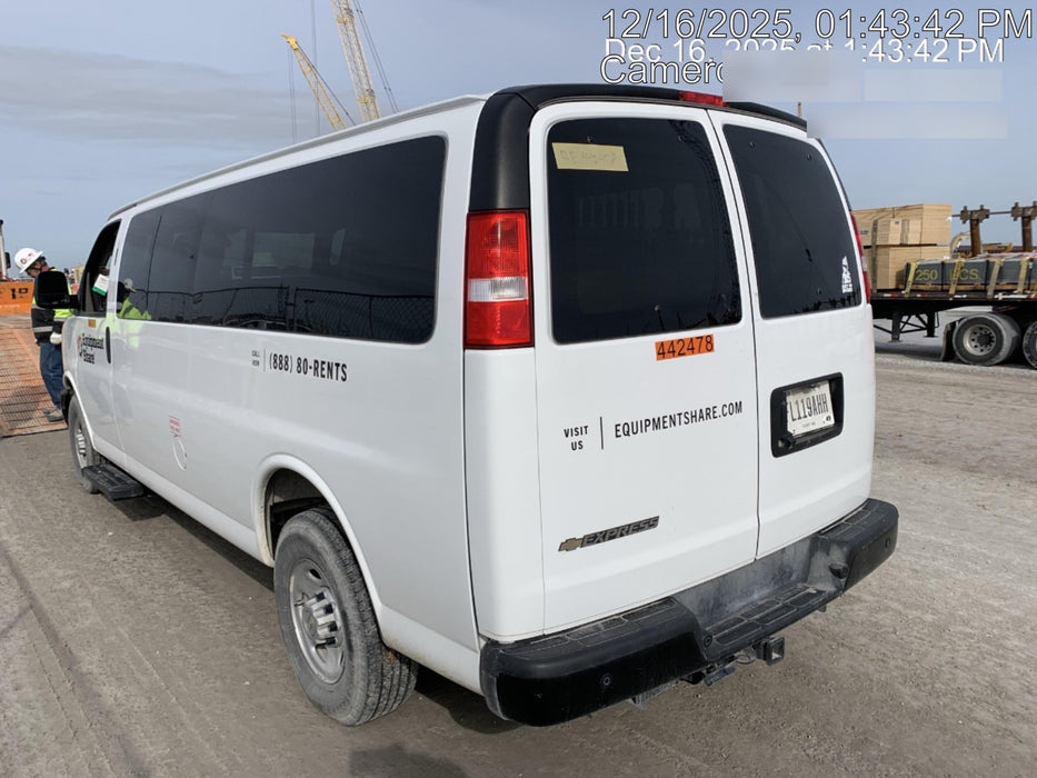 2024 CHEVROLET Express Van - Rental