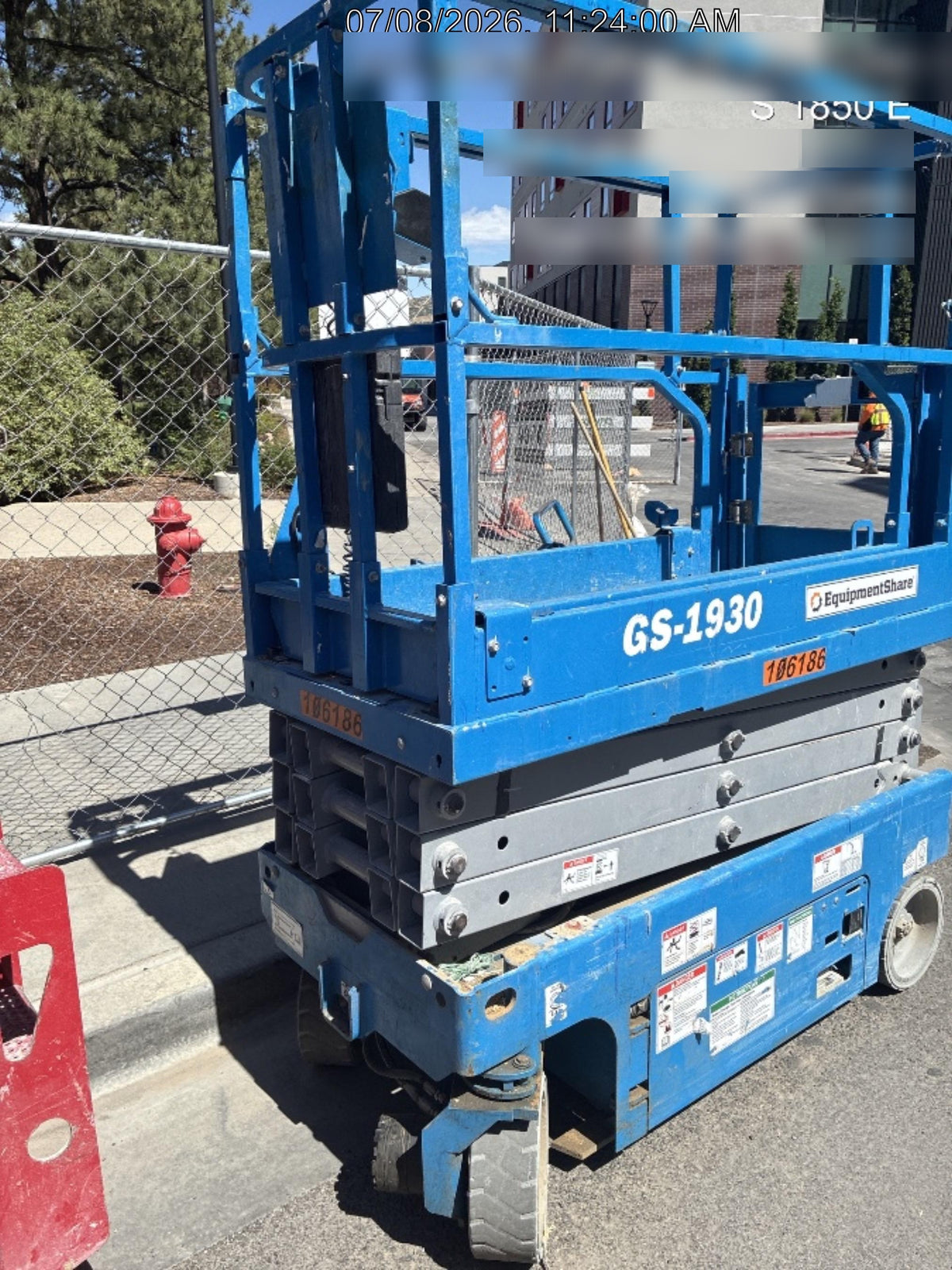 2020 Genie GS-1930 Solid Non Marking Tires, Beacon, Folding rails with half height swing gate, 800W Inverter