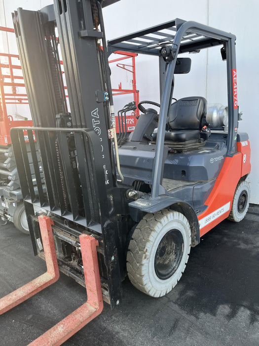 2022 TOYOTA 50-8FGU25