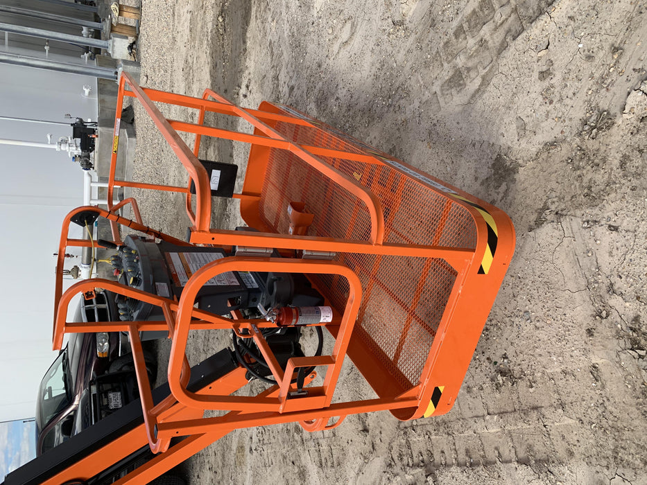 2021 JLG 660SJ