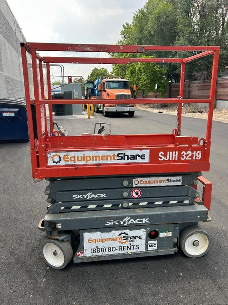 2018 SKYJACK SJIII-3219