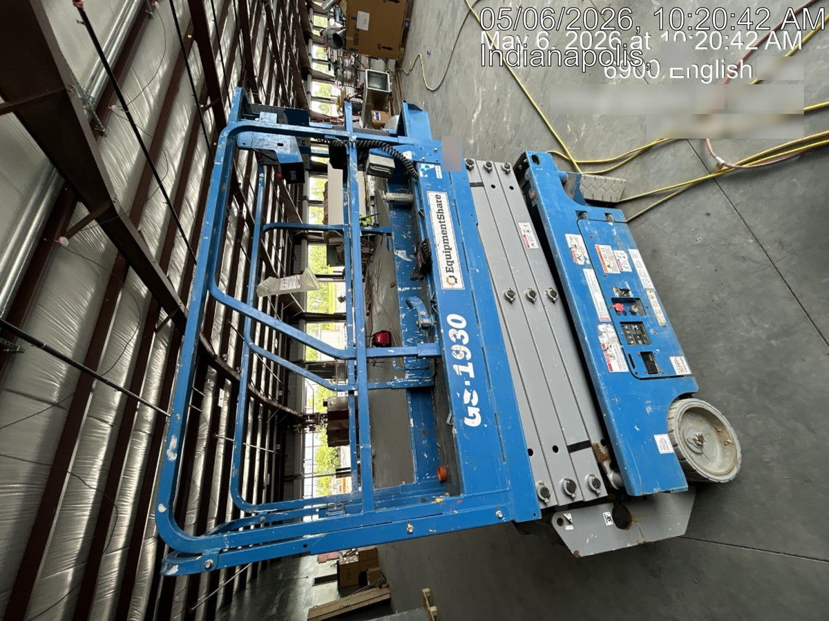 2020 Genie GS-1930 Solid Non Marking Tires, Beacon, Folding rails with half height swing gate