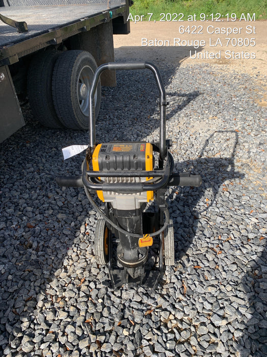 2020 DEWALT D25980K