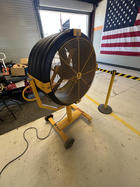 2022 BIG ASS FANS Yellow Jacket