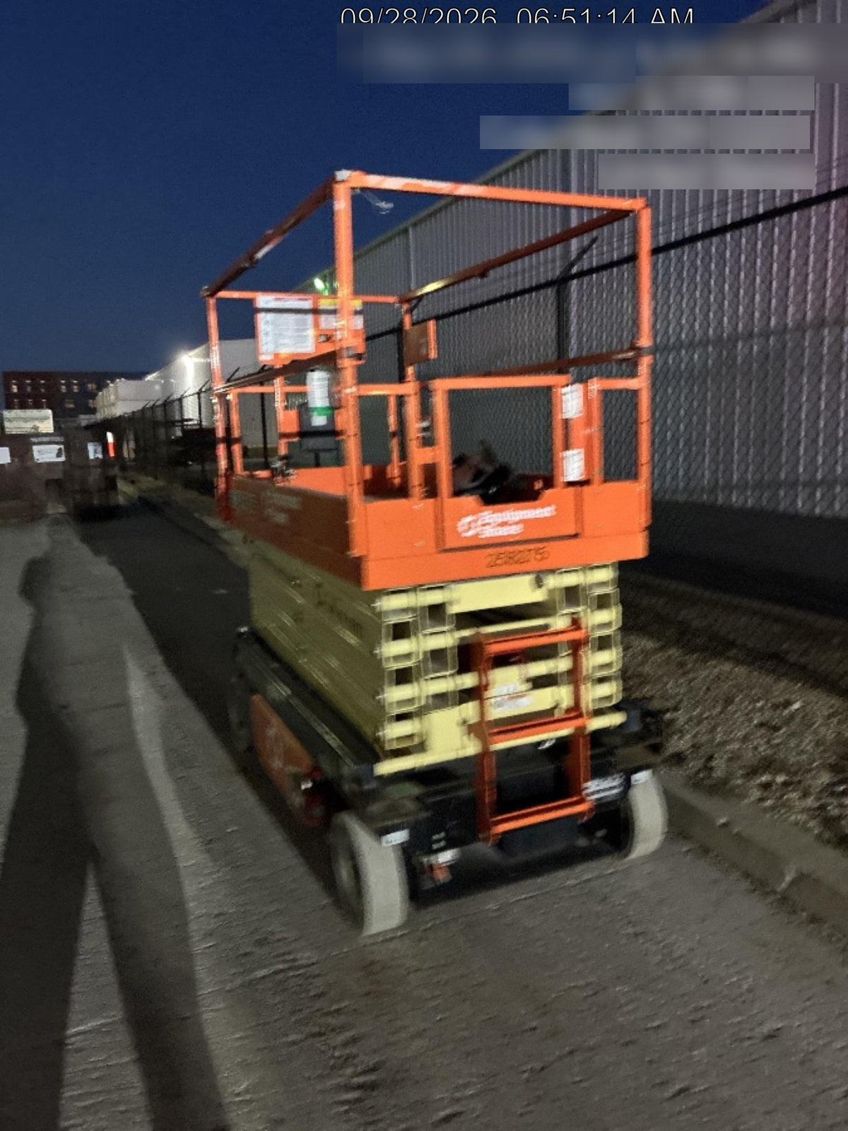 2022 JLG ES3246