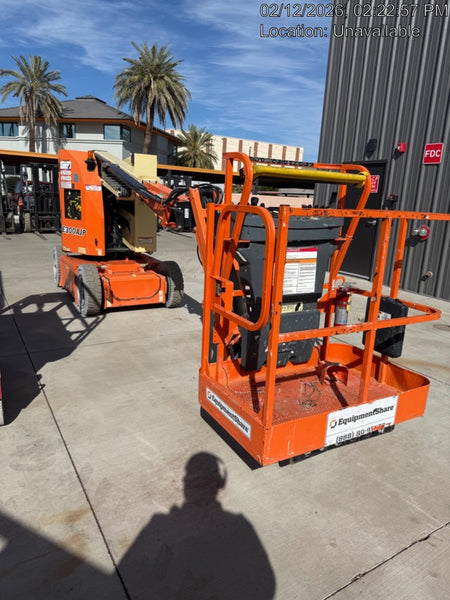2019 JLG E300AJP