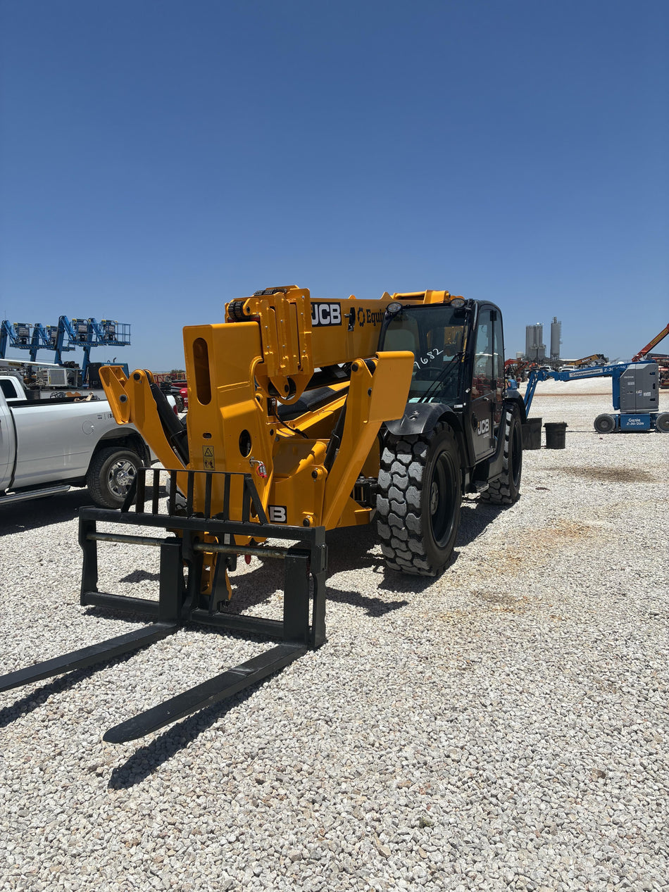 2026 JCB 512-56