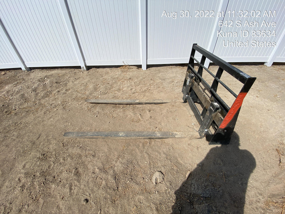 2022 ARROW MATERIAL HANDLING 60" Pallet Forks - Arrow