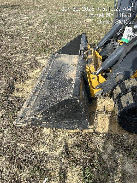 2025 JOHN DEERE 84" Bucket - John Deere