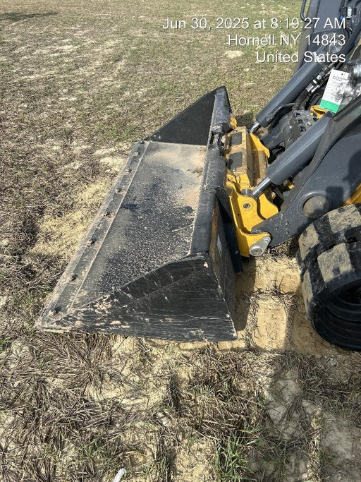 2025 JOHN DEERE 84" Bucket - John Deere