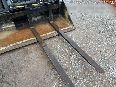 2025 ARROW MATERIAL HANDLING F5100CB