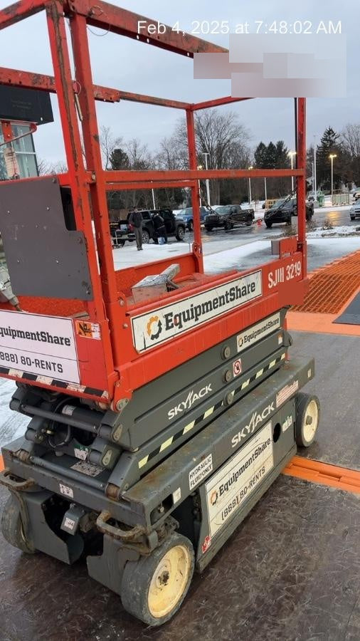 2019 Skyjack SJIII-3219 Standard Options, Trojan Batteries