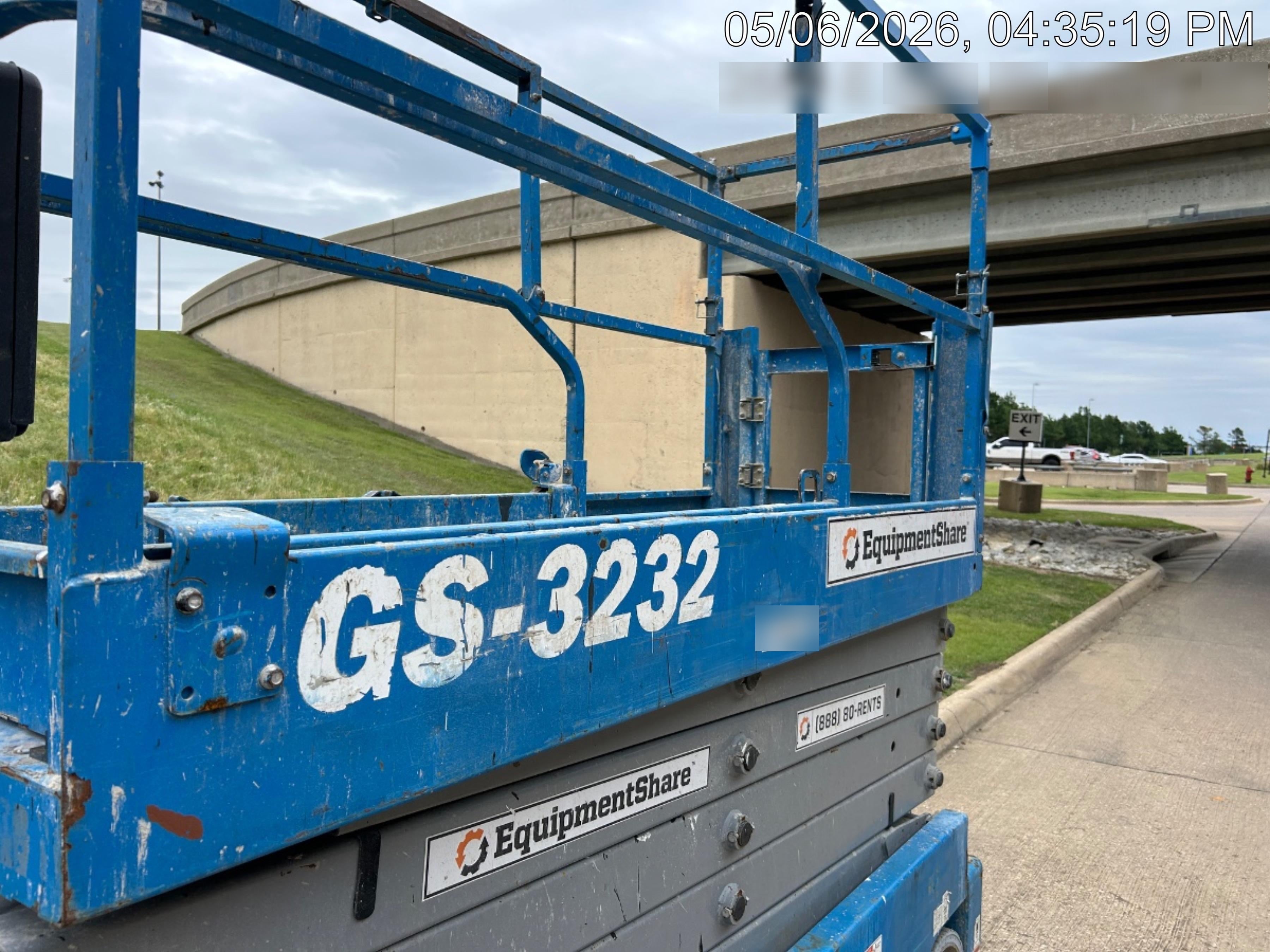 2018 GENIE GS-3232